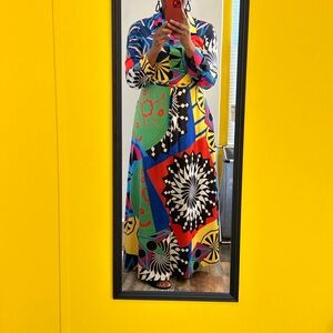 Women dress size XL. If you are a 14 or 16 it will be a perfect fit